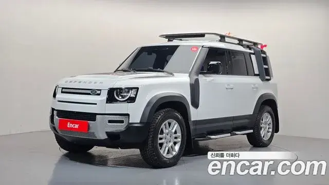 Land Rover Defender 2020 — Photo 1/20