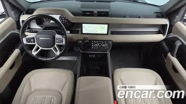 Land Rover Defender 2020 — Photo 7/20