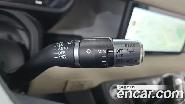 Land Rover Defender 2020 — Photo 16/20