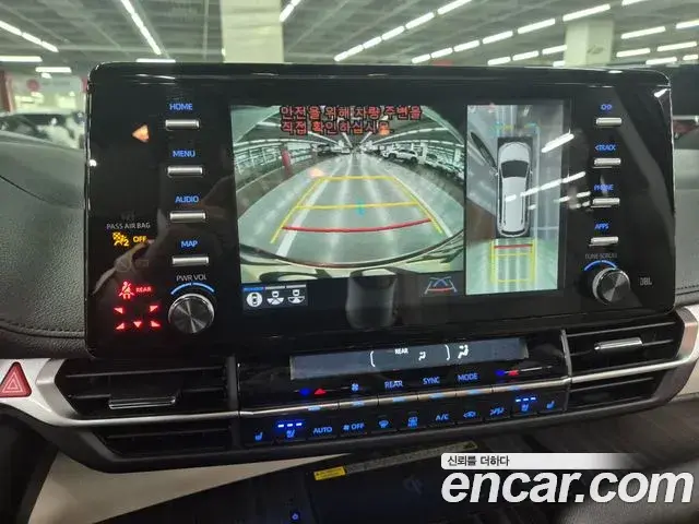Toyota Sienna 2022 — Photo 15/20