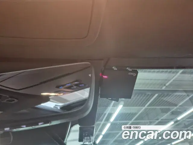 Toyota Sienna 2022 — Photo 19/20