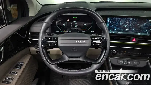 Kia Carnival 2025 — Photo 13/20