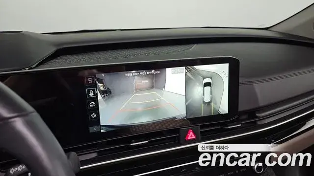 Kia Carnival 2025 — Photo 15/20