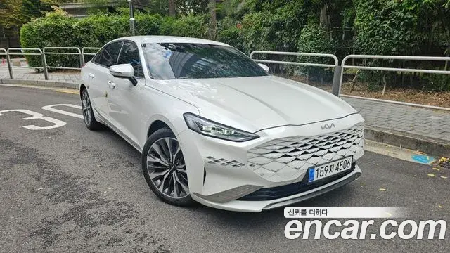 Kia K8 2024 — Photo 9/20