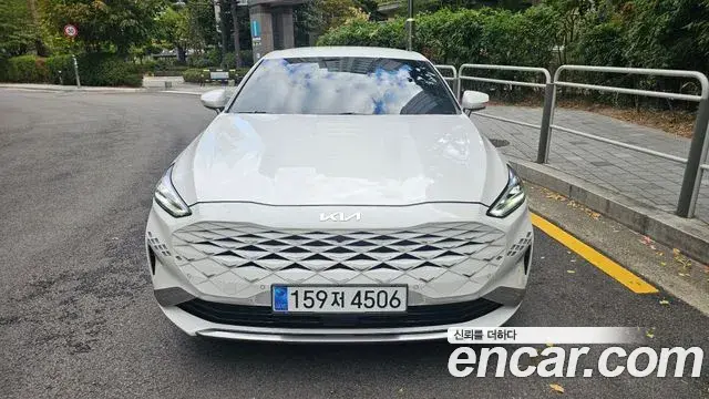 Kia K8 2024 — Photo 1/20
