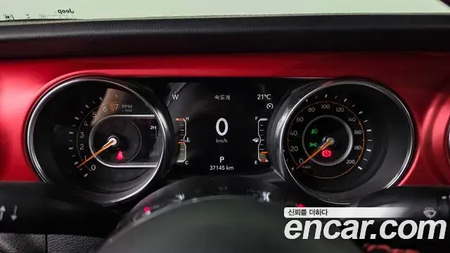 Jeep Gladiator 2023 — Photo 7/20
