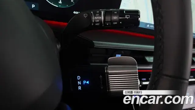 Hyundai Santa Fe 2024 — Photo 9/20