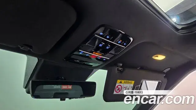 Hyundai Santa Fe 2024 — Photo 18/20