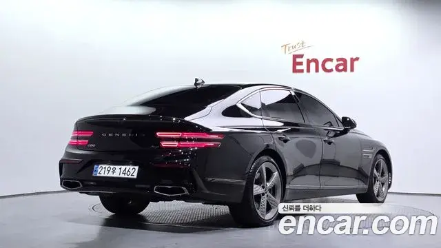 Genesis Electrified G80 2024 — Photo 2/20