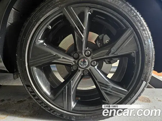 Genesis GV80 2025 — Photo 18/20