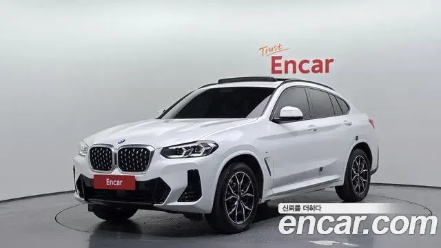 BMW X4 2022 — Фото 1/20