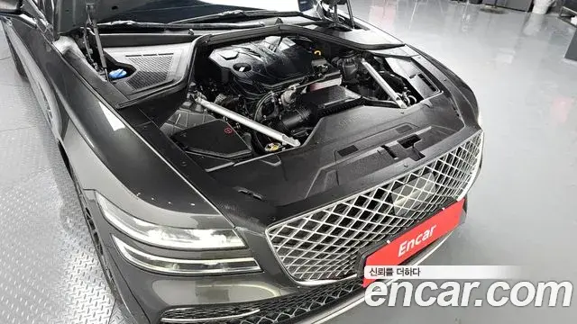 Genesis Electrified G80 2022 — Photo 6/20