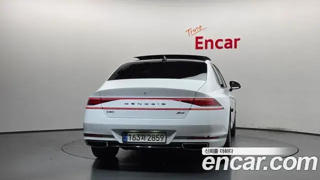 Genesis G90 2022 — Photo 4/20