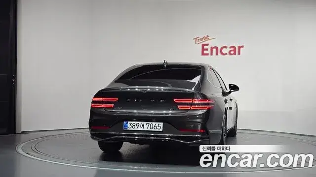 Genesis Electrified G80 2025 — Photo 4/20