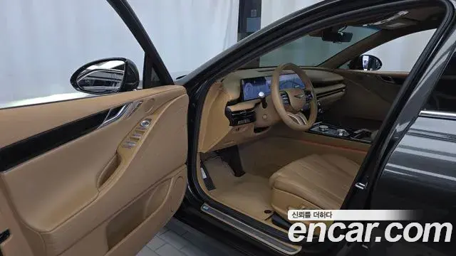 Genesis Electrified G80 2025 — Photo 10/20