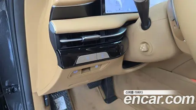 Genesis Electrified G80 2025 — Photo 20/20