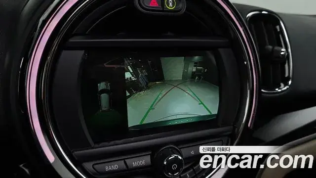 Mini Cooper Countryman 2019 — Photo 15/20