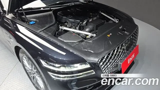 Genesis Electrified G80 2022 — Photo 6/20