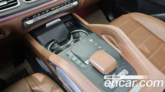 Mercedes-Benz GLE-Class 2023 — Şəkil 11/20