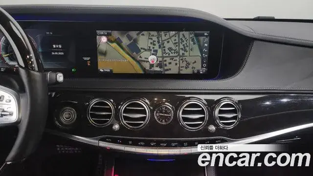 Mercedes-Benz S-Class 2018 — Photo 20/20