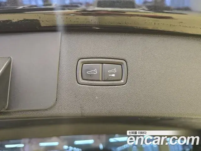Porsche Cayenne 2020 — ფოტო 3/20