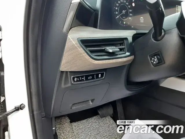 Kia K8 2023 — Photo 16/16