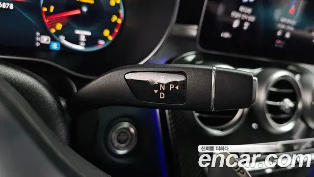 Mercedes-Benz GLC-Class 2021 — ფოტო 2/20