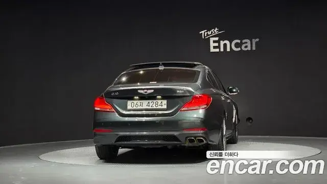Genesis G70 2018 — ფოტო 7/20
