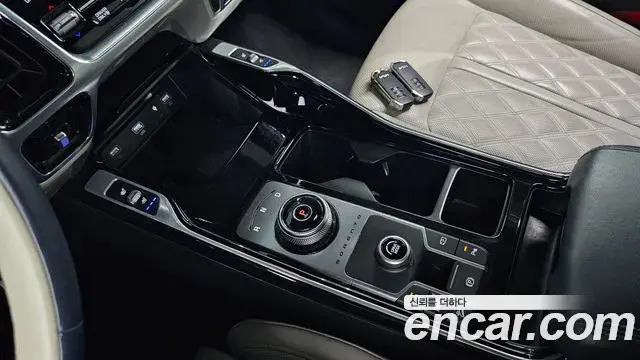 Kia Sorento 2022 — Фото 9/20