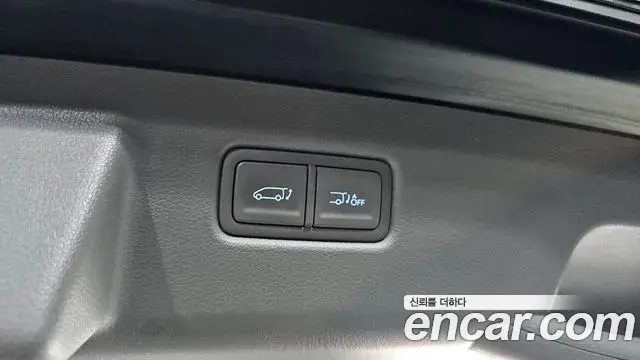 Hyundai Staria 2021 — Photo 8/20