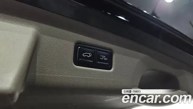 Kia Carnival 2024 — Photo 12/20