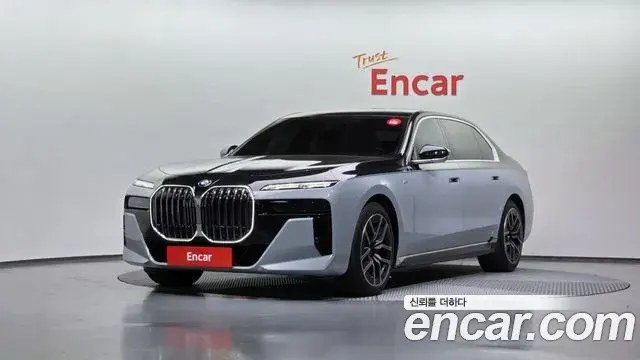 BMW 7 Series 2024 — ფოტო 6/20