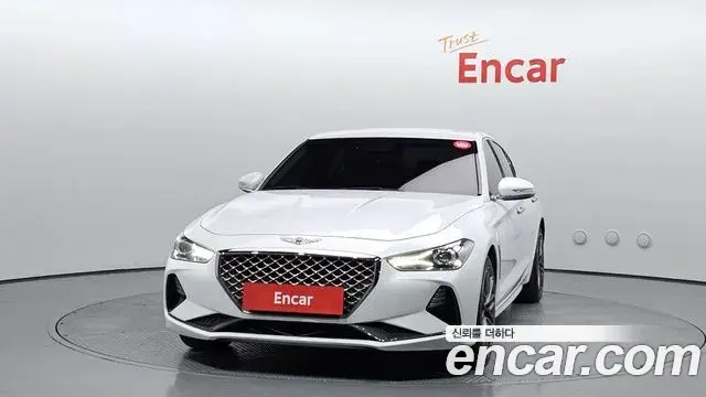 Genesis G70 2018 — ფოტო 18/20