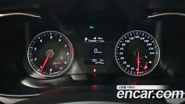 Genesis G70 2018 — ფოტო 9/20