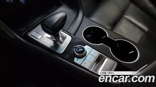 Genesis G70 2022 — Фото 9/20