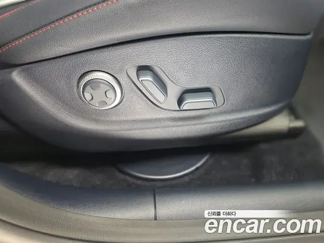 Genesis GV80 Coupe 2025 — ფოტო 5/20