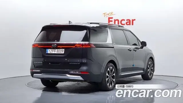 Kia Carnival 2021 — Photo 13/20