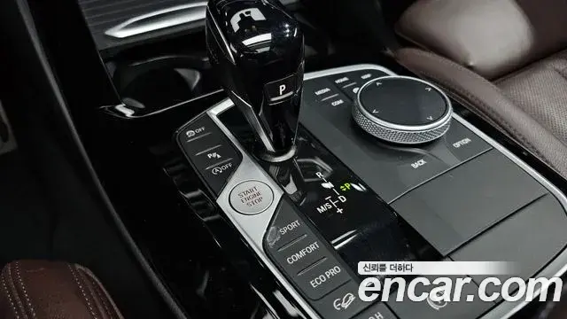 BMW X3 2022 — ფოტო 17/20