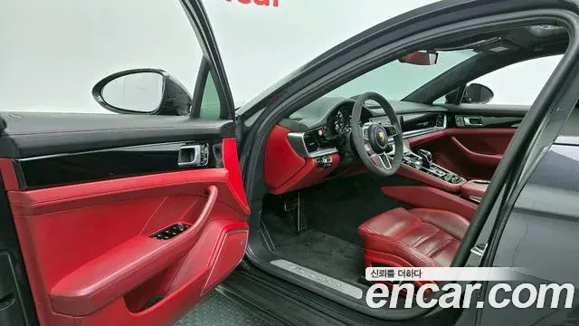 Porsche Panamera 2019 — Şəkil 7/20