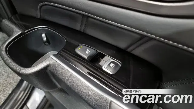 Kia Sorento 2021 — Фото 19/20