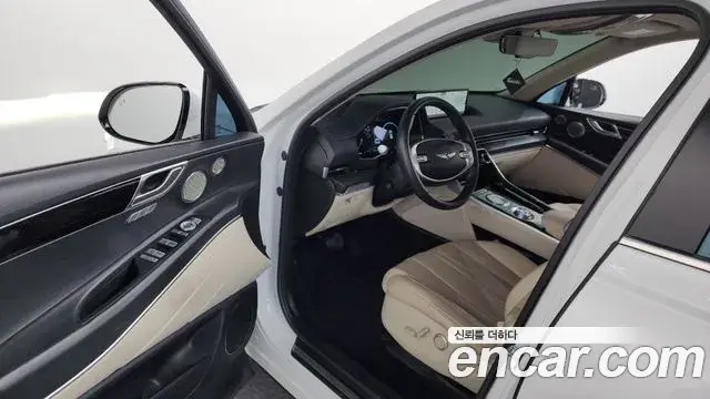 Genesis GV80 2021 — ფოტო 8/20