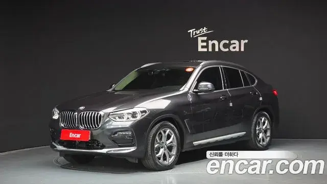 BMW X4 2020 — Photo 9/20