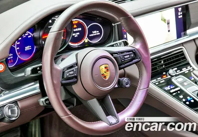 Porsche Panamera 2022 — Фото 10/20