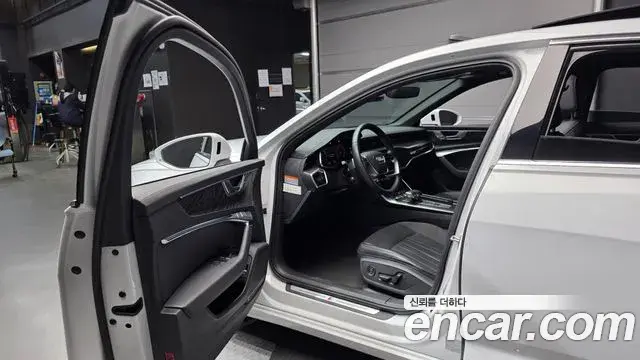 Audi A6 2023 — ფოტო 18/20
