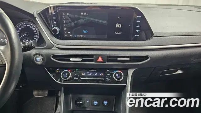 Hyundai Sonata 2022 — Фото 16/20