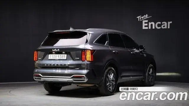 Kia Sorento 2022 — Фото 1/20