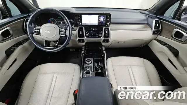 Kia Sorento 2022 — Фото 6/20