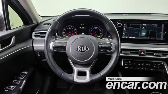 Kia K5 2020 — Photo 18/20