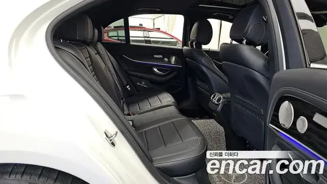 Mercedes-Benz E-Class 2022 — Şəkil 4/20