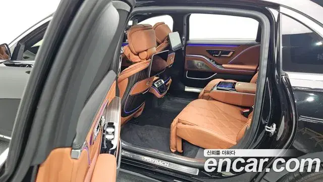 Mercedes-Benz S-Class 2022 — Фото 13/20